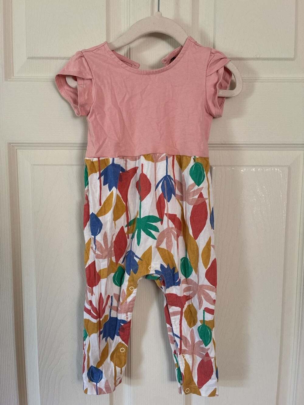 Tea Collection Pink Tulip Sleeve Leaf Print Romper 12-18 Months